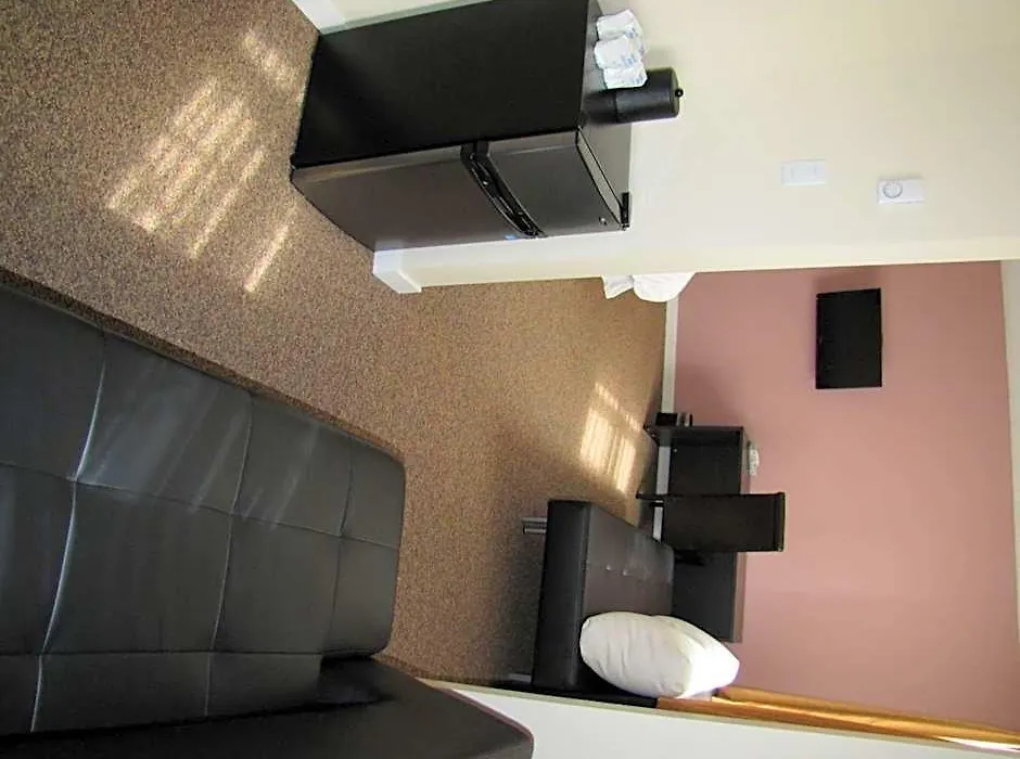Barclay Hotel-1